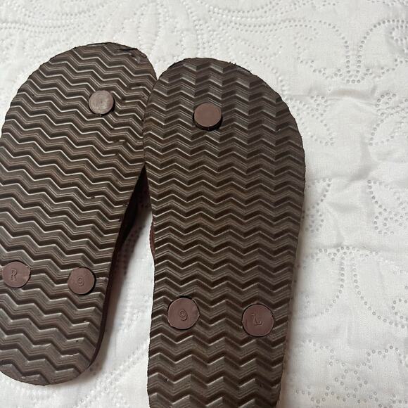 Hershey Park Tie Dye Flip Flop Sandals Size 9 - Picture 4 of 5